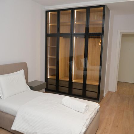 Hera Tirana Suite Deluxe מראה חיצוני תמונה