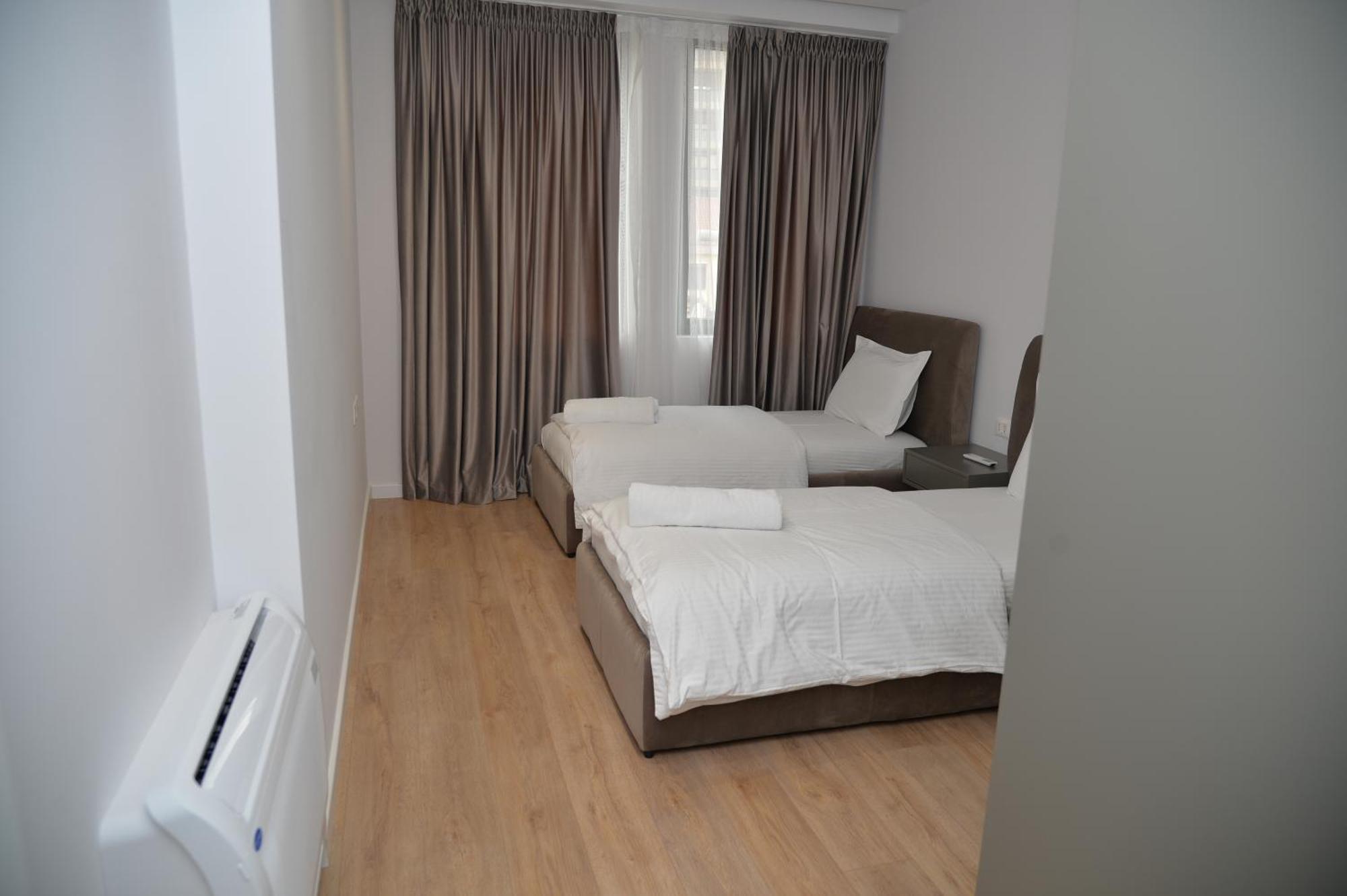 Hera Tirana Suite Deluxe מראה חיצוני תמונה