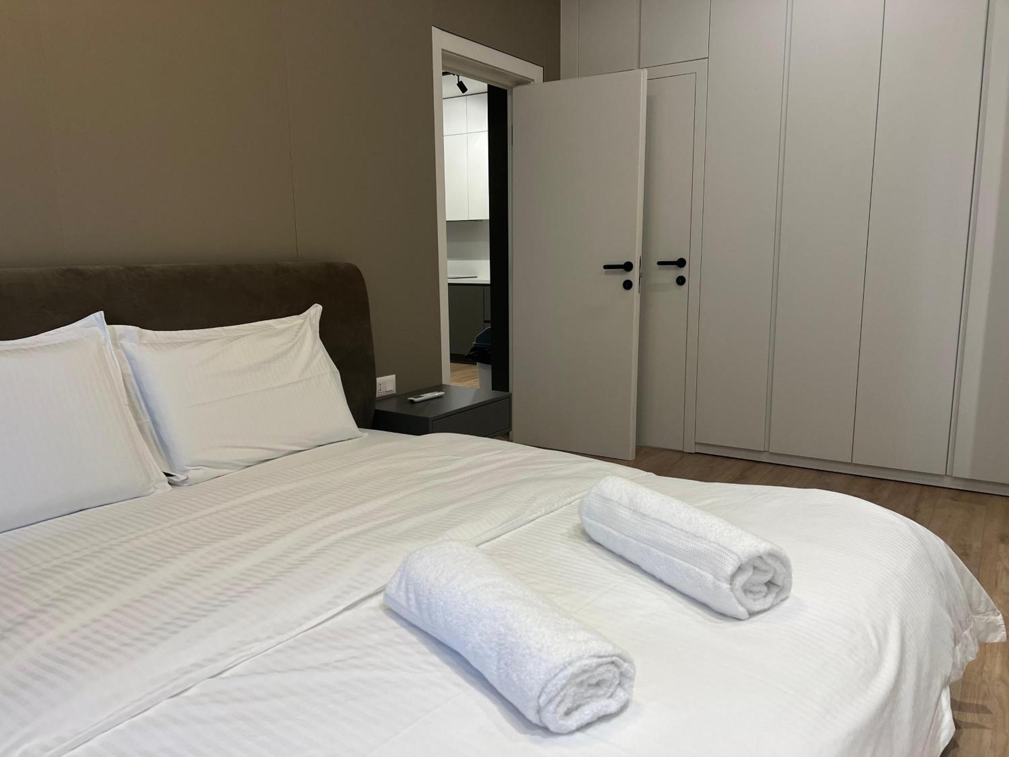 Hera Tirana Suite Deluxe מראה חיצוני תמונה